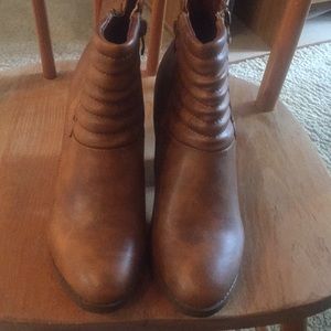 Tan Vegan Leather Boots 👢🍁🍁